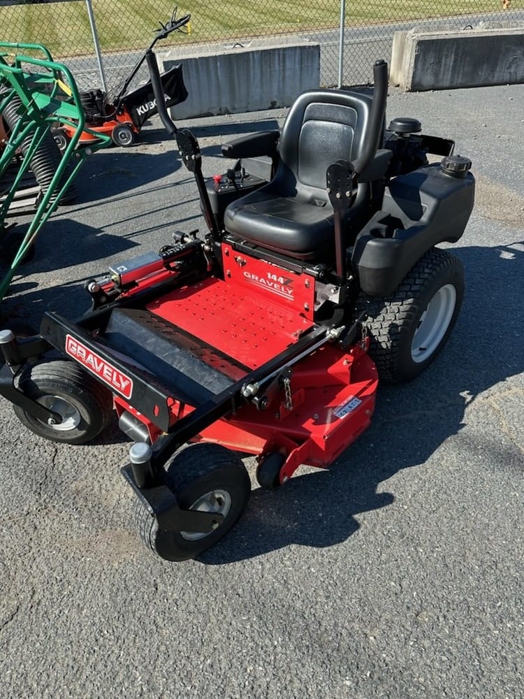 Gravely 144z