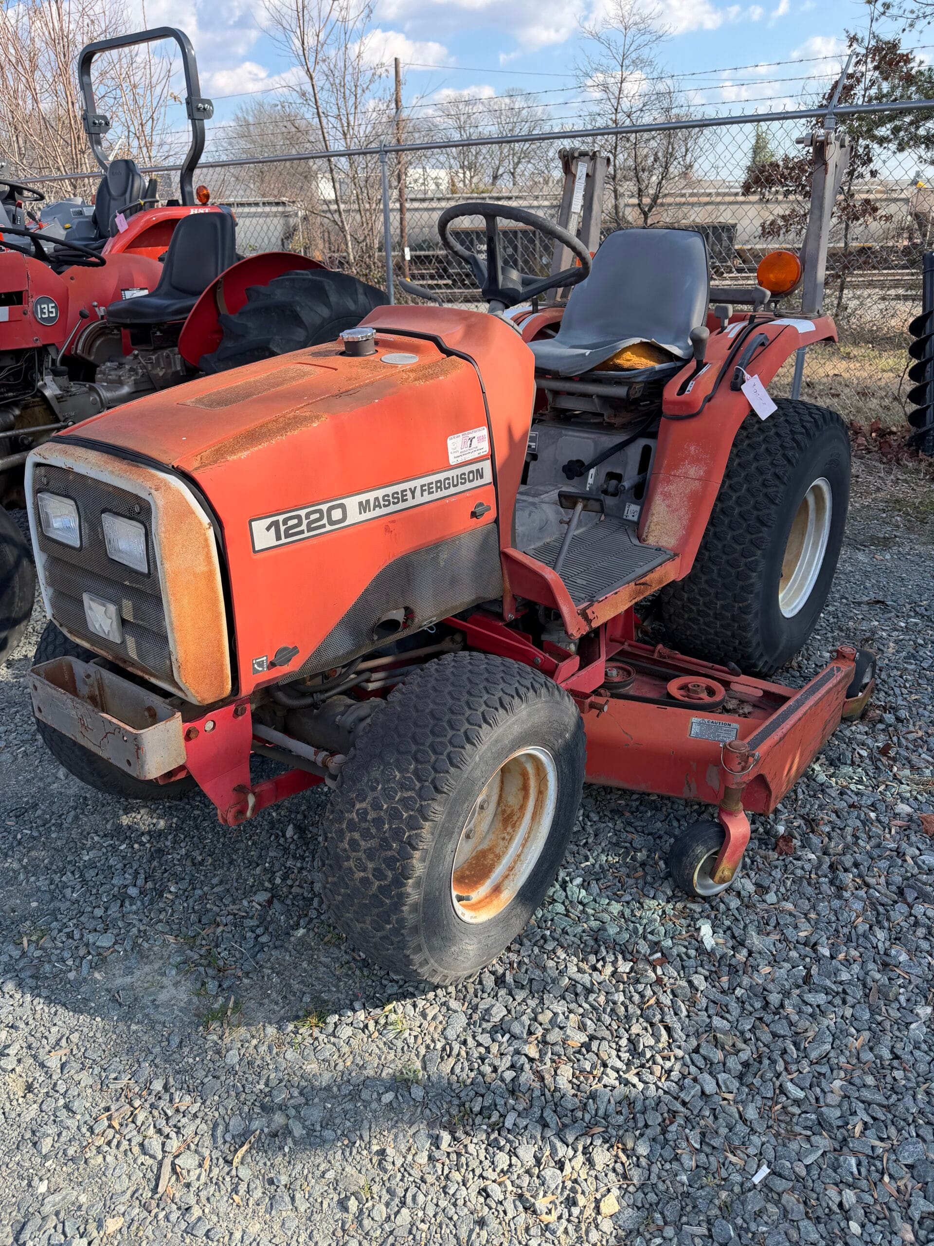 Massey Furgeson 1220